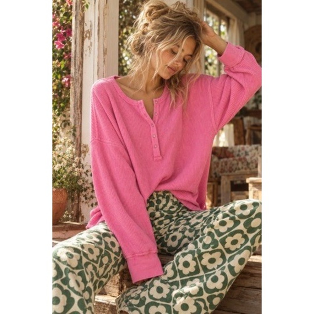 Aerie Offline Women L Pink Waffle Knit Henley Oversized Long Sleeve Thumbhole